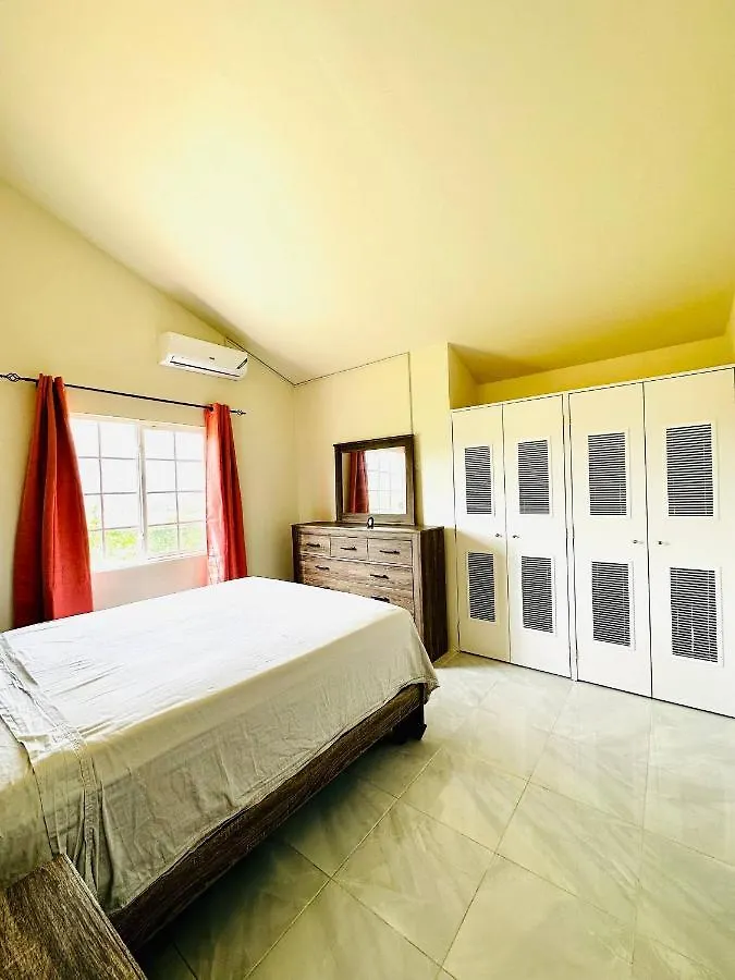Brand New - Bungalow - Ocean View - Discovery Bay 0*,  Jamaica