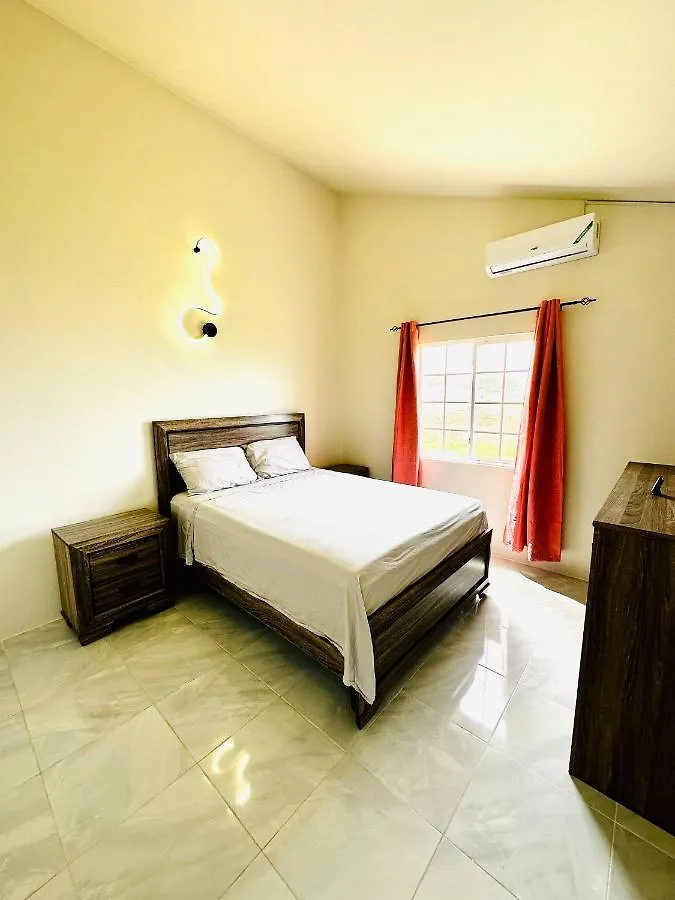 Brand New - Bungalow - Ocean View - Discovery Bay 0*,
